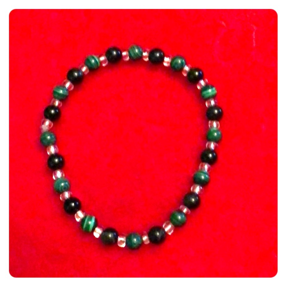 Synthetic malachite bracelet, 19cm stretches
